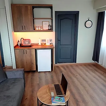 Hotel Karakoey In Karakoey *
